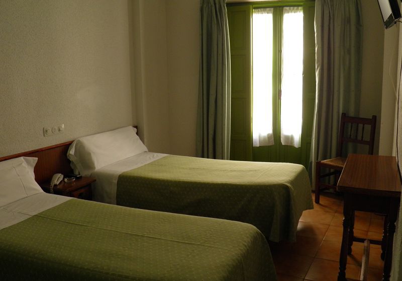 מדריד Nuria Hostal מראה חיצוני תמונה